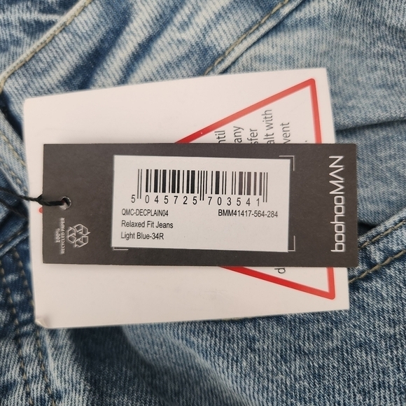 BoohooMan Relaxed Fit Jeans. Light Blue. Size 34. New. N - Picture 6 of 6